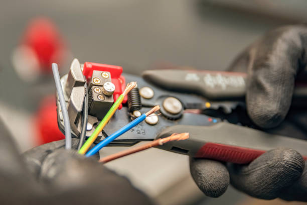 Best Residential Electrician Services  in Celina, TN